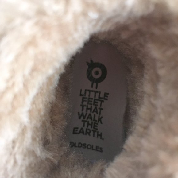 Old Soles "star glam" polar boot 6-9m NWT - Picture 6 of 10
